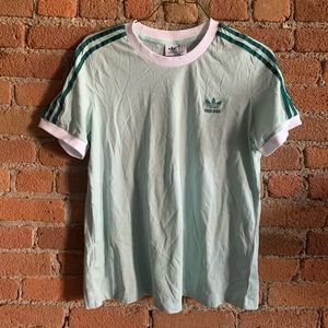 Adidas three stripe T-shirt. Size Large.